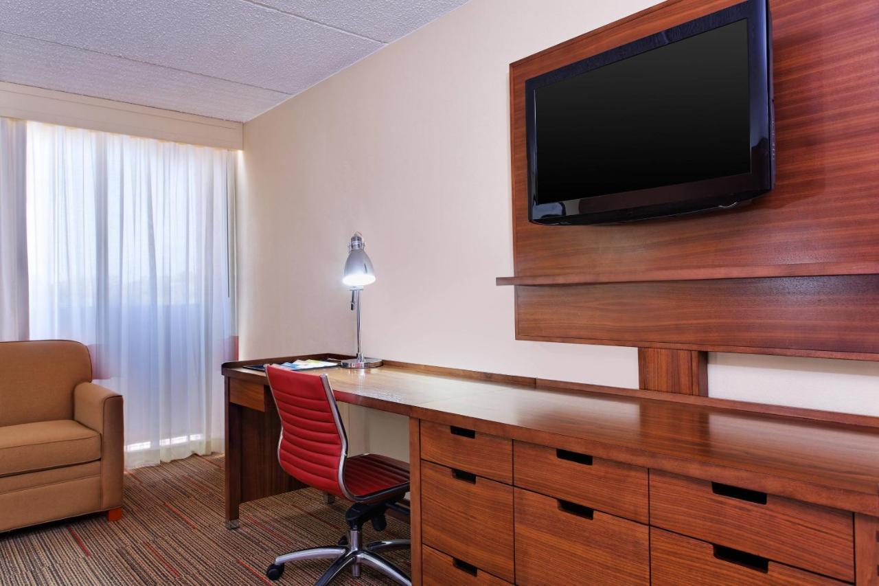 Four Points By Sheraton College Station Bagian luar foto